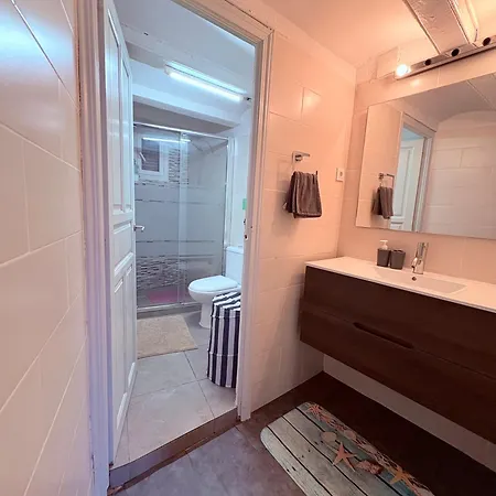 Apartment Stunning Flat For 6 People 3 Blocks From The Welcome Breakfast Barcelona